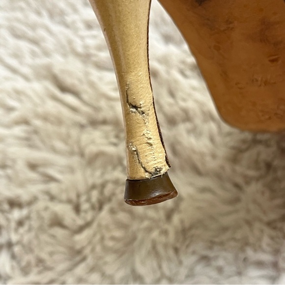 Gucci Strappy Sandals with Gold Logo Plaque Size 37.5C - Picture 11 of 15